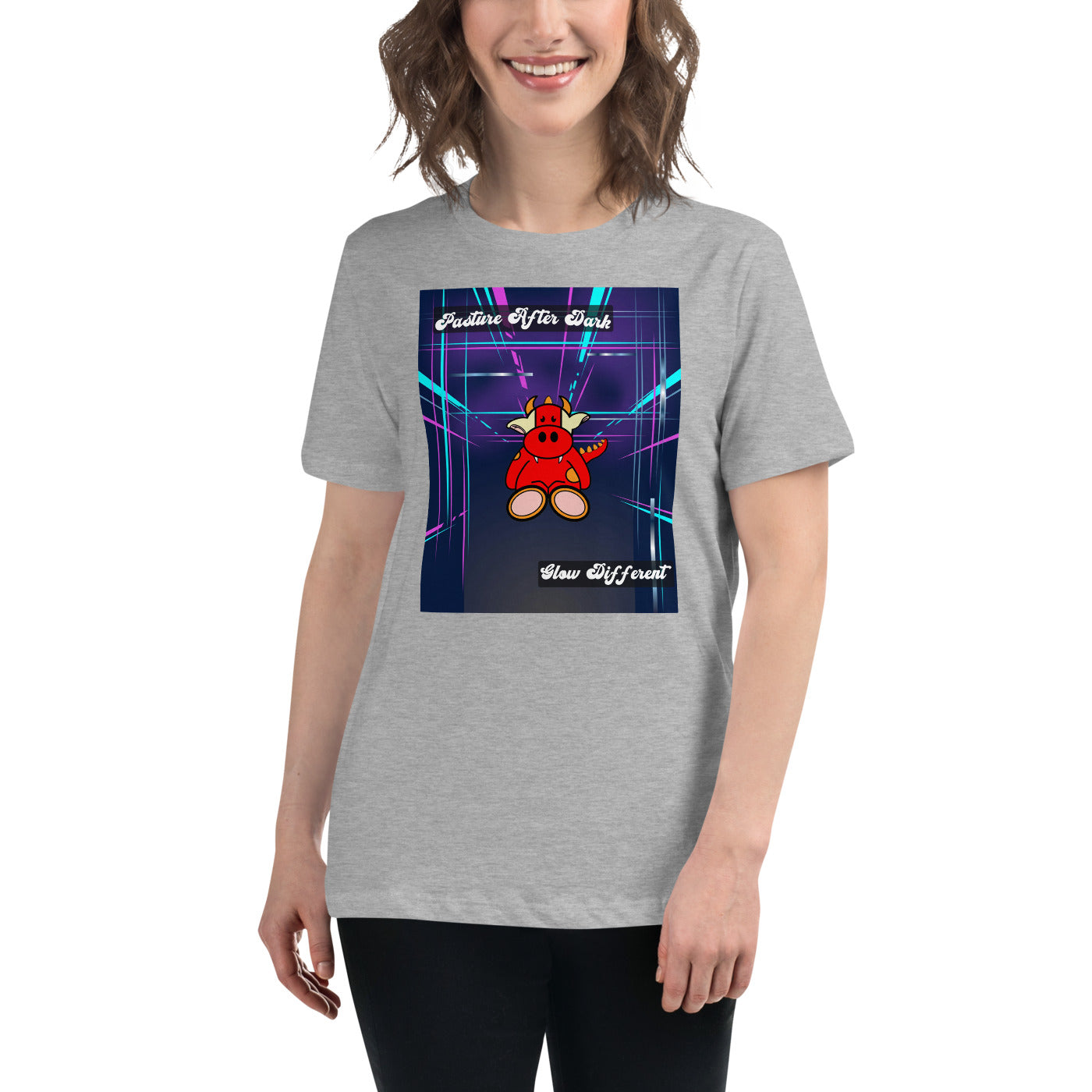 Pocket Cows Women's Relaxed T-Shirt — Design 273